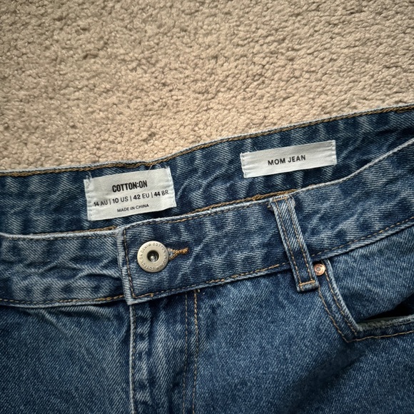 Cotton On Medium Wash Mom Jean - Picture 6 of 7